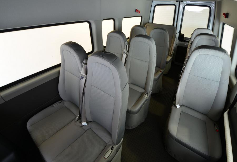 Интерьер LDV V80 14 Seat Bus 2013 года  (фото 12 из 16)